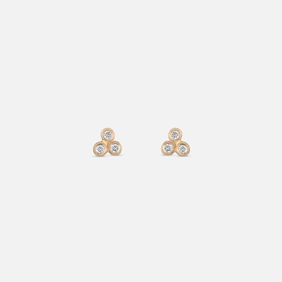 Earrings A.M. Thorne | 3 Granule Diamond Studs