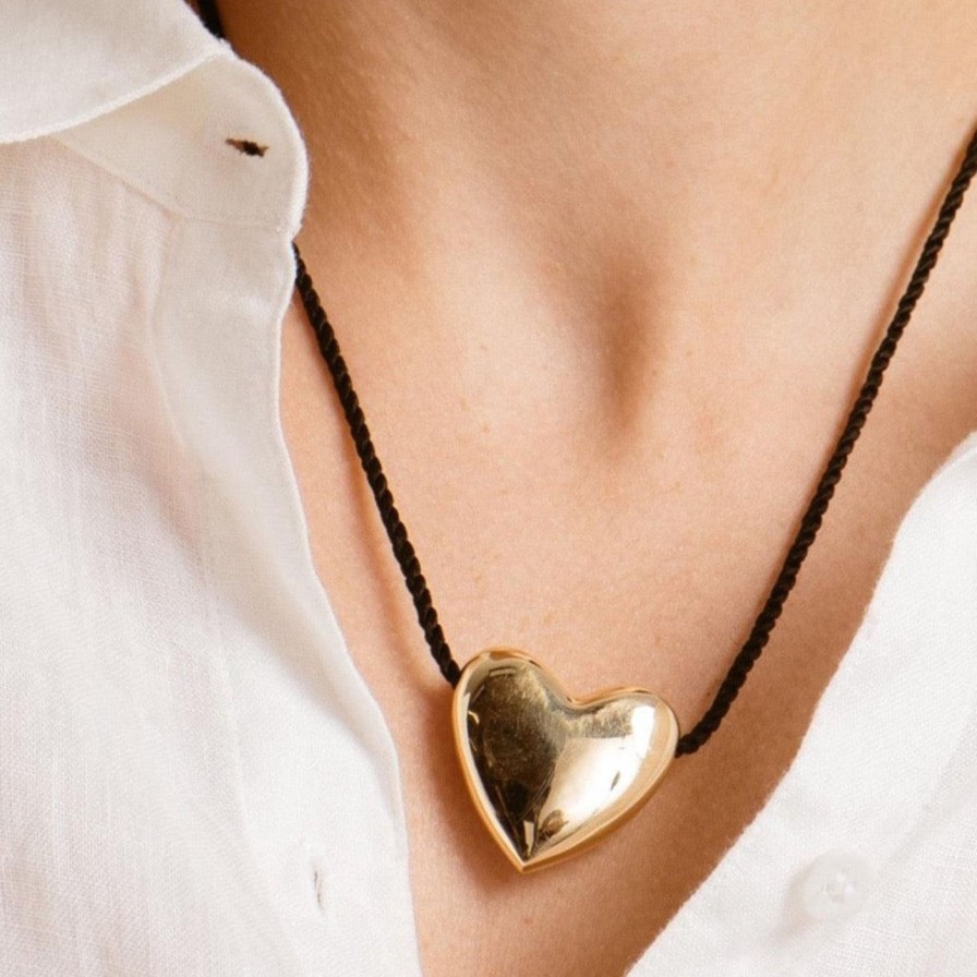 Necklaces Annika Inez | Heart Necklace Large Gold Plated