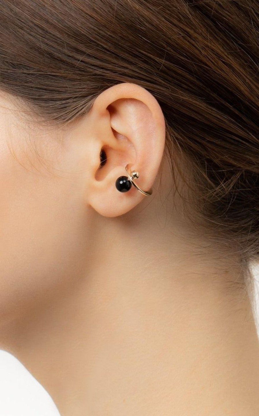 Earrings Hirotaka | Bumble Bee Onyx Ear Cuff